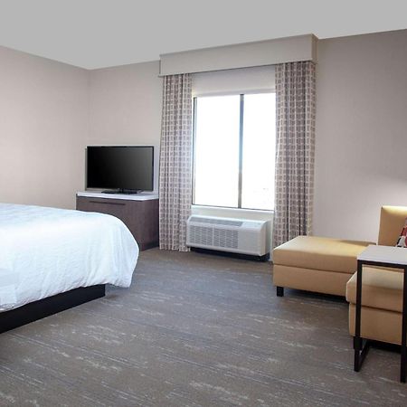 Hilton Garden Inn Waco Exterior photo