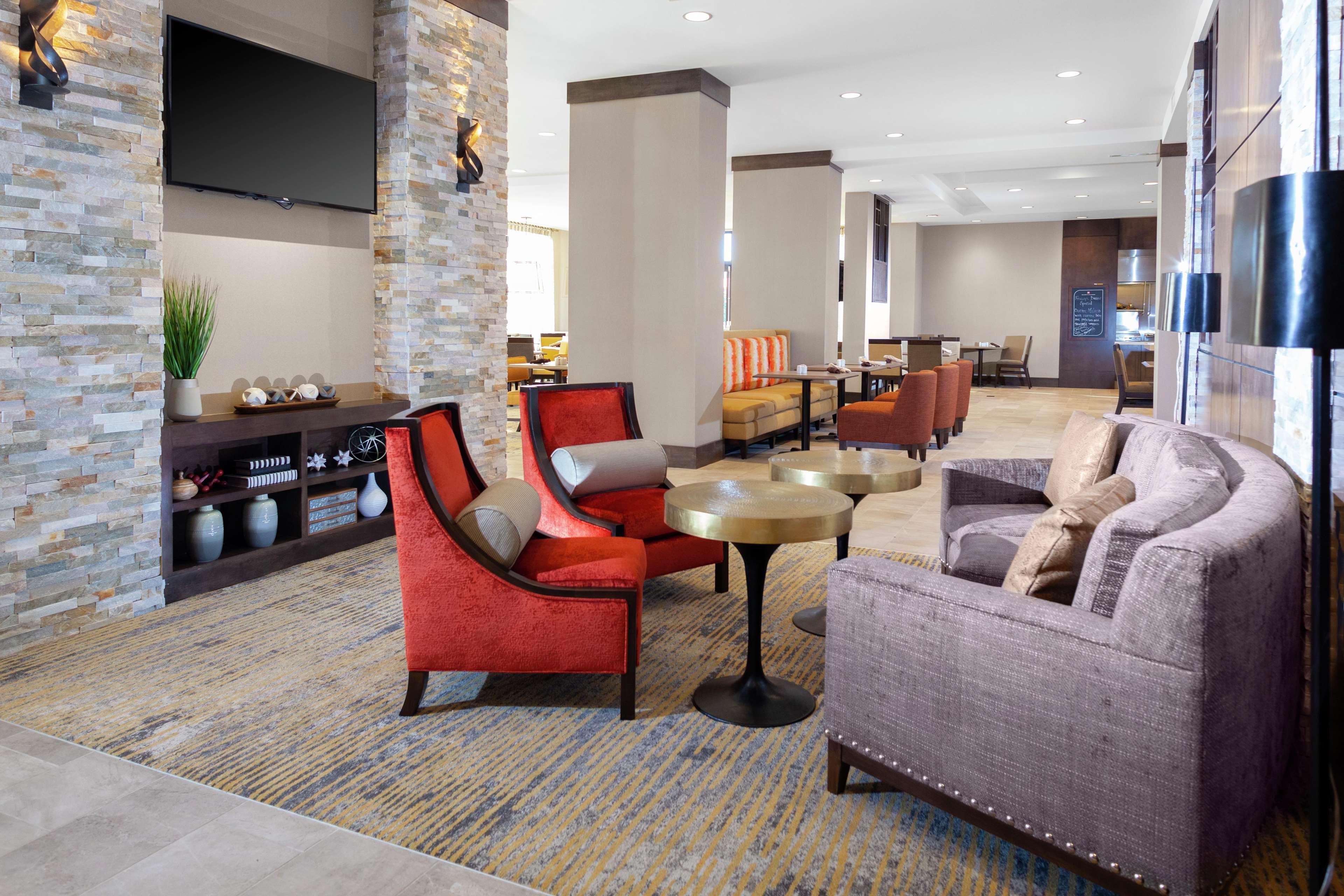 Hilton Garden Inn Waco Exterior photo